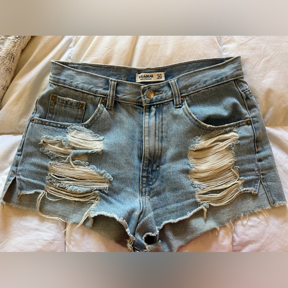 PULL&BEAR Jean Shorts - Picture 1 of 3